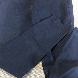 HUE medium rinse legging jeans